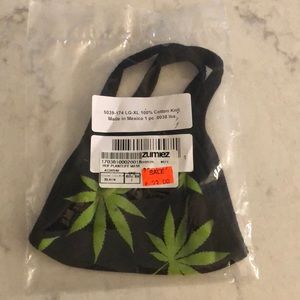 Face mask. New with tags.